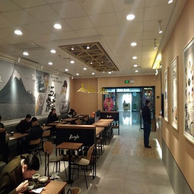 西餐廳照明，營造浪漫氛圍只是設(shè)計上的基本要求