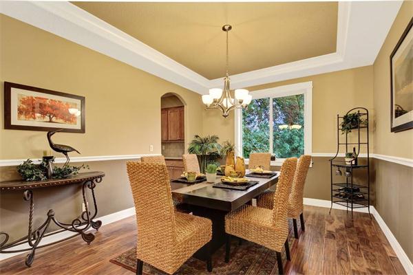 別墅餐廳照明設計方案效果圖 源頭燈飾廠家直供