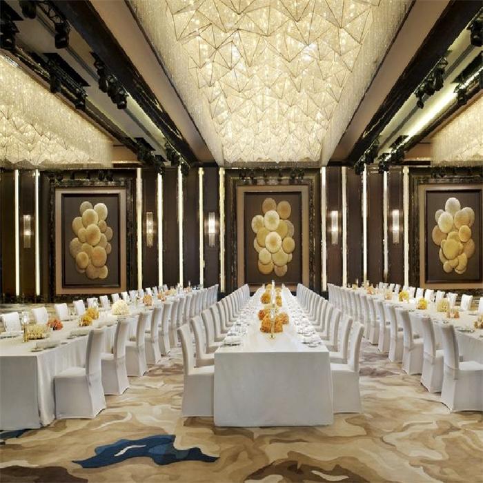 非標(biāo)酒店燈飾_大型宴會廳工程水晶燈定制價(jià)格【孫氏照明】